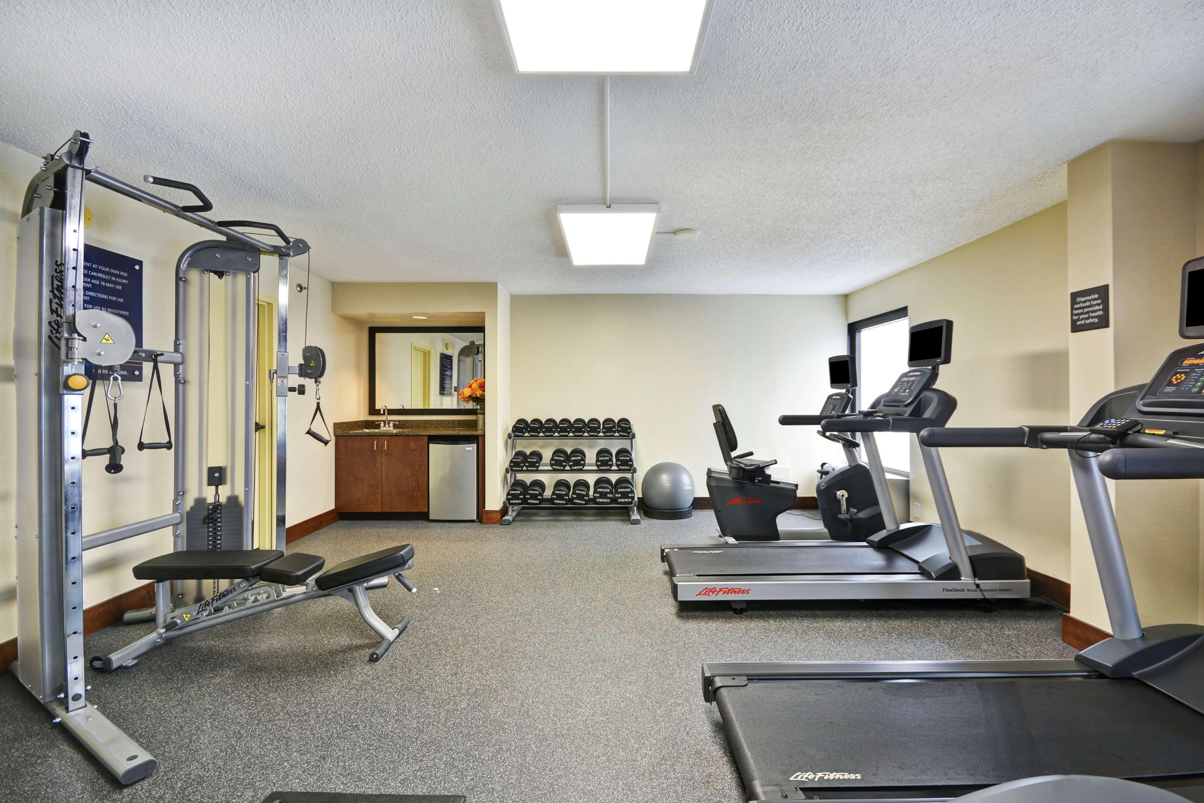 Hampton Inn Birmingham/Mountain Brook Экстерьер фото