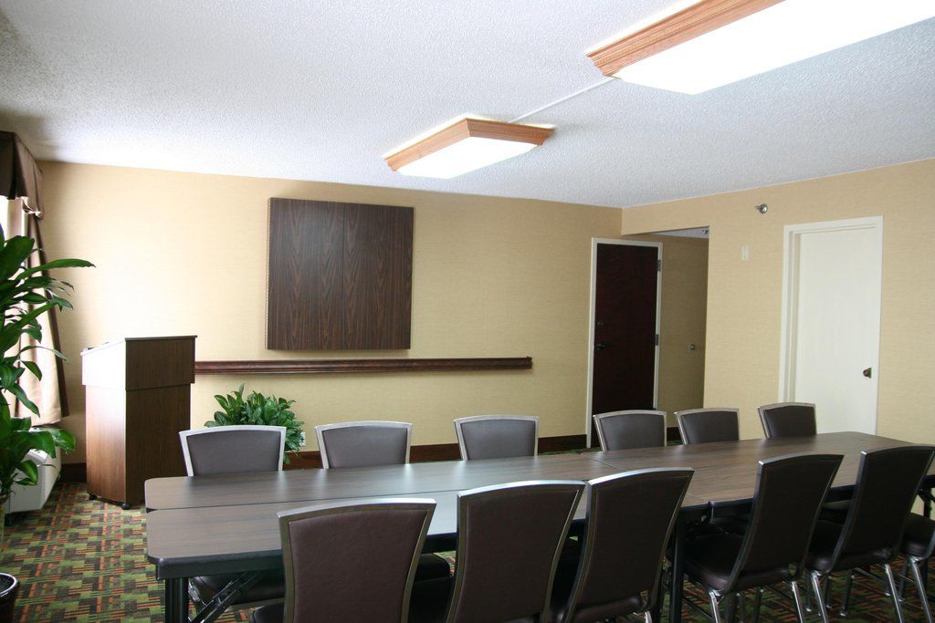 Hampton Inn Birmingham/Mountain Brook Экстерьер фото